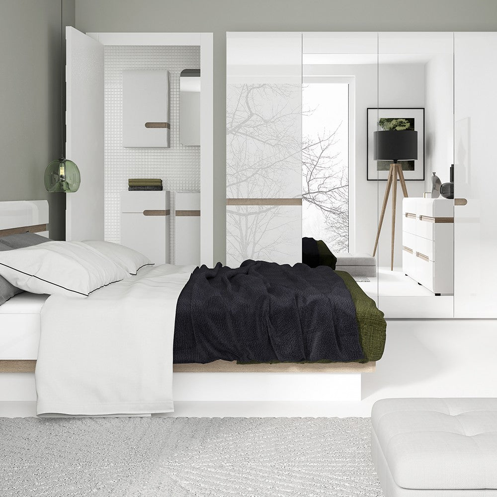 Axton Norwood Bedroom 3 Door Robe With Mirror In White With A Truffle Oak Trim
